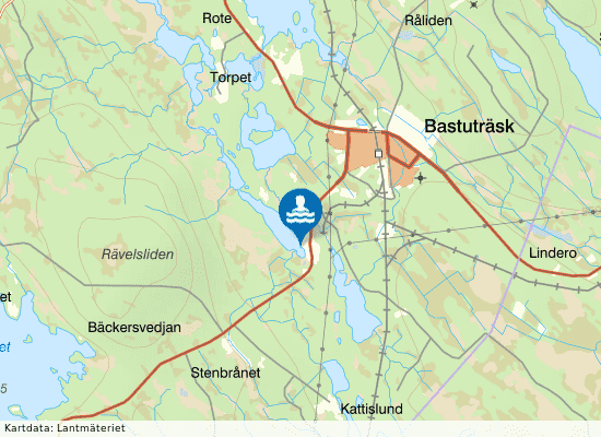 Bastuträsket, Rävelns badplats på kartan