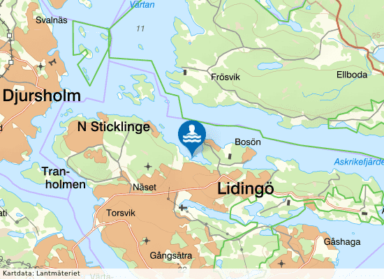 Askrike båthamn på kartan