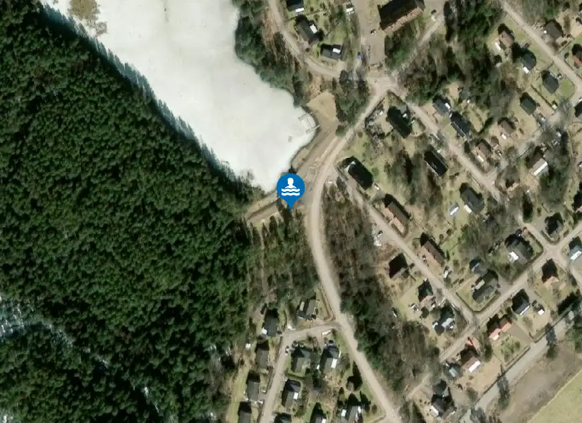 Kuppdammen, Garpenbergsbadet från satellit