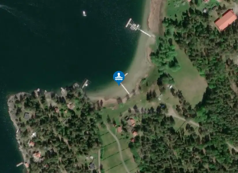 Källbukten från satellit