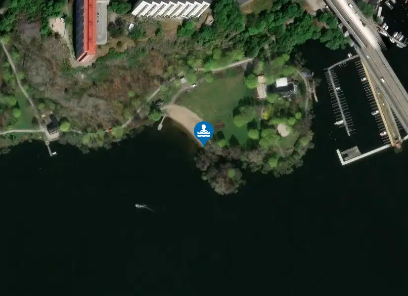 Mälaren, Smedsuddsbadet Ö från satellit