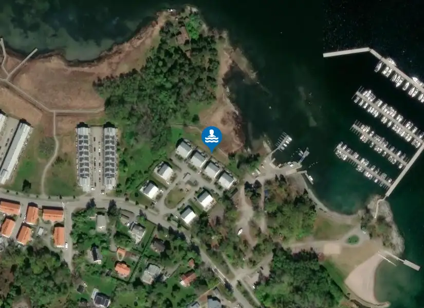 Strandbadet från satellit
