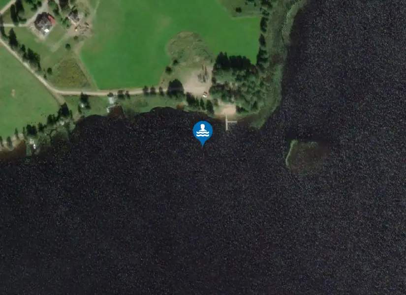 Tisnaren, Byle från satellit