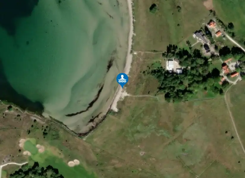 Kronholmen från satellit