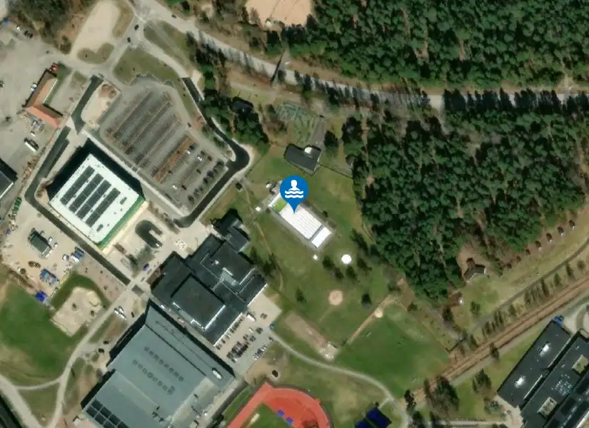 Kronoskogsbadet från satellit