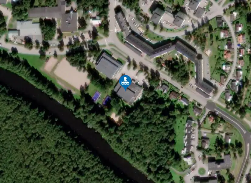 Simhall från satellit