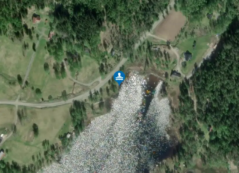 Badplats Sandviken från satellit