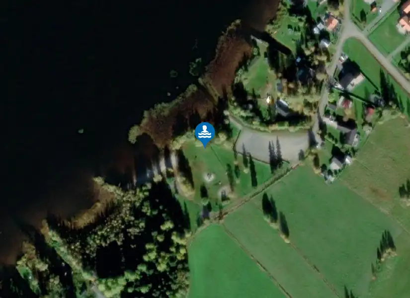 Lomsjöbadet från satellit