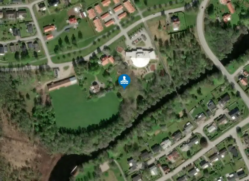 Emån, Kyrkviken från satellit