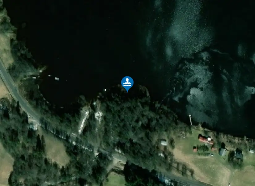 Brånsviken från satellit