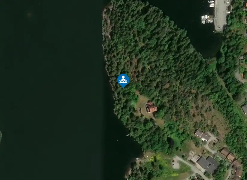 Borgenklipporna från satellit
