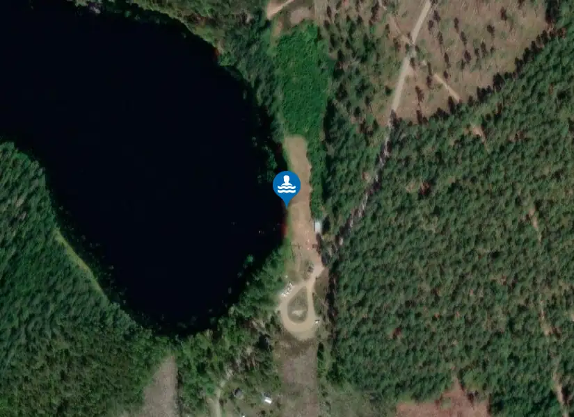 Hardemo badplats vid Tripphultsjön från satellit