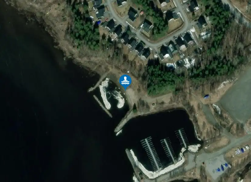 Rosviks badplats från satellit