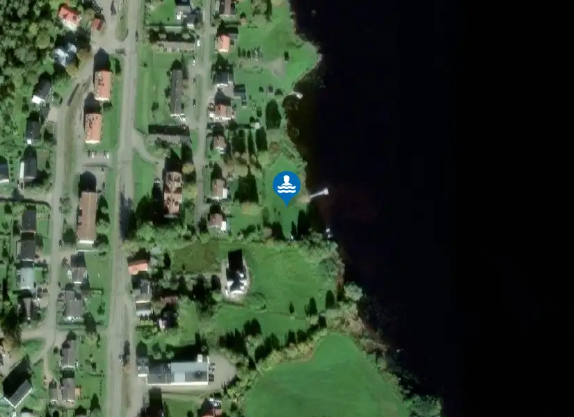 Lucksta badplats från satellit