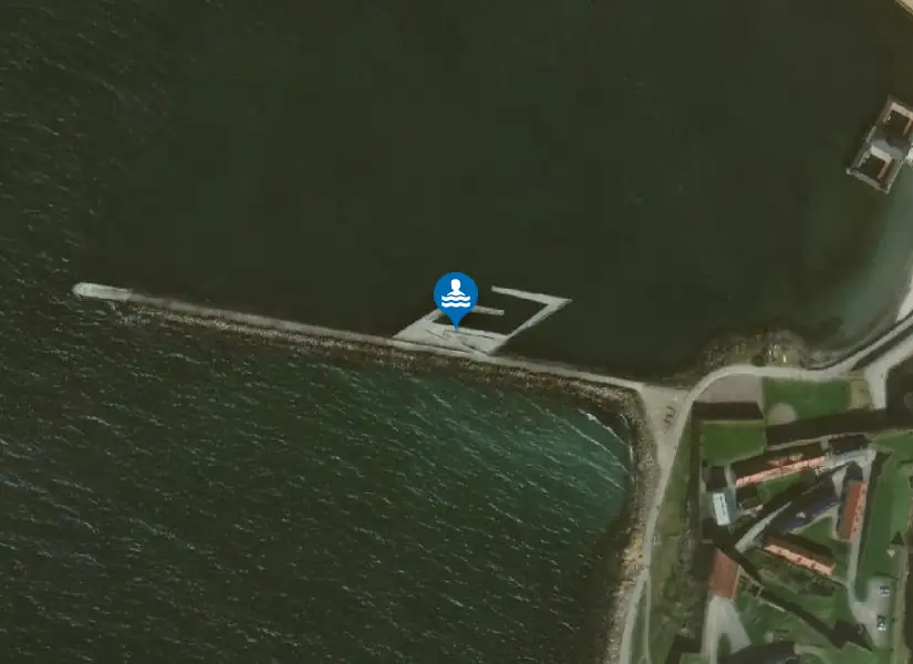 Fästningsbadet från satellit