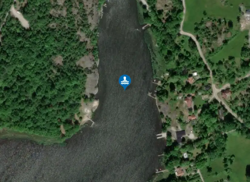 Knipehall havsbad från satellit