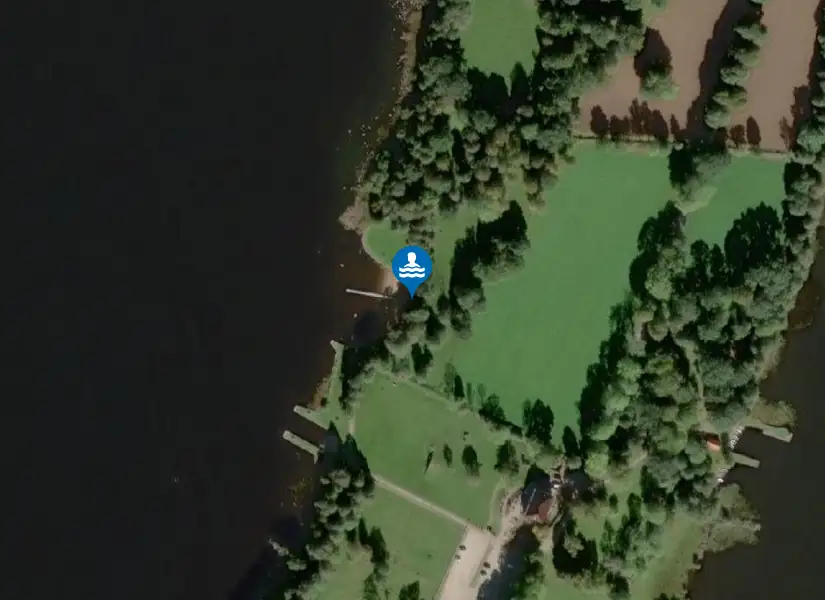 Hofsnäs badplats från satellit