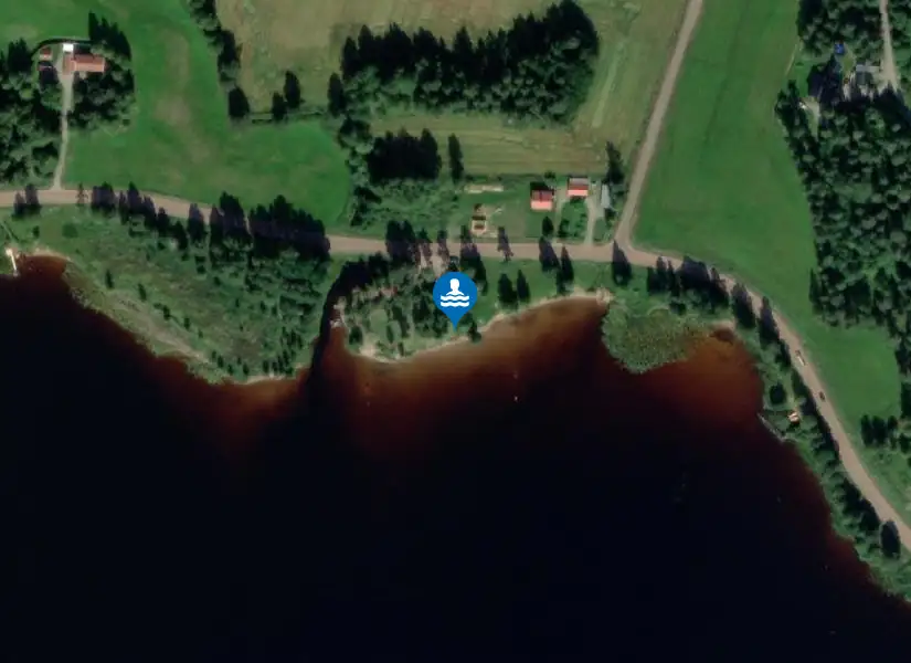 Galven, bygdegården från satellit