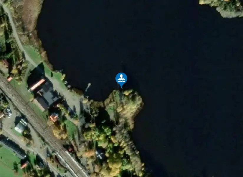 Holmsveden, Härnebobadet från satellit