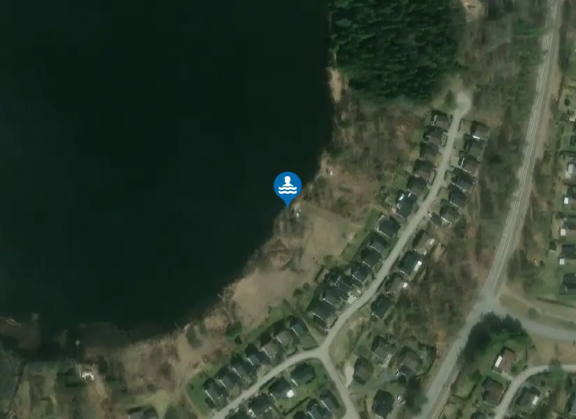 Knutsbotjärnen från satellit