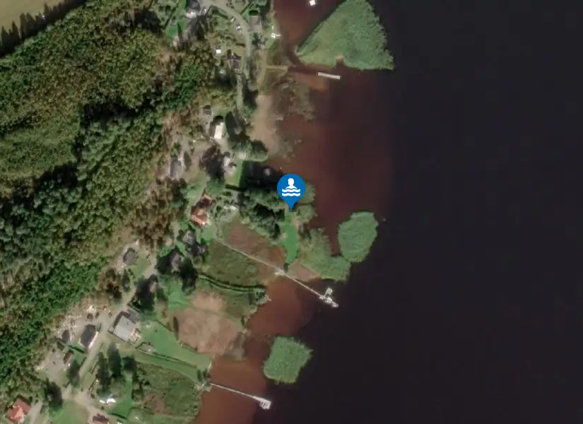 Kockabo, Hånger från satellit